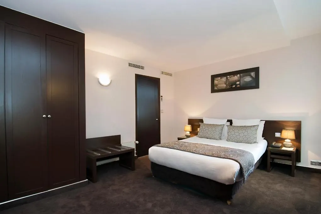 Choiseul Opera 3* Paris